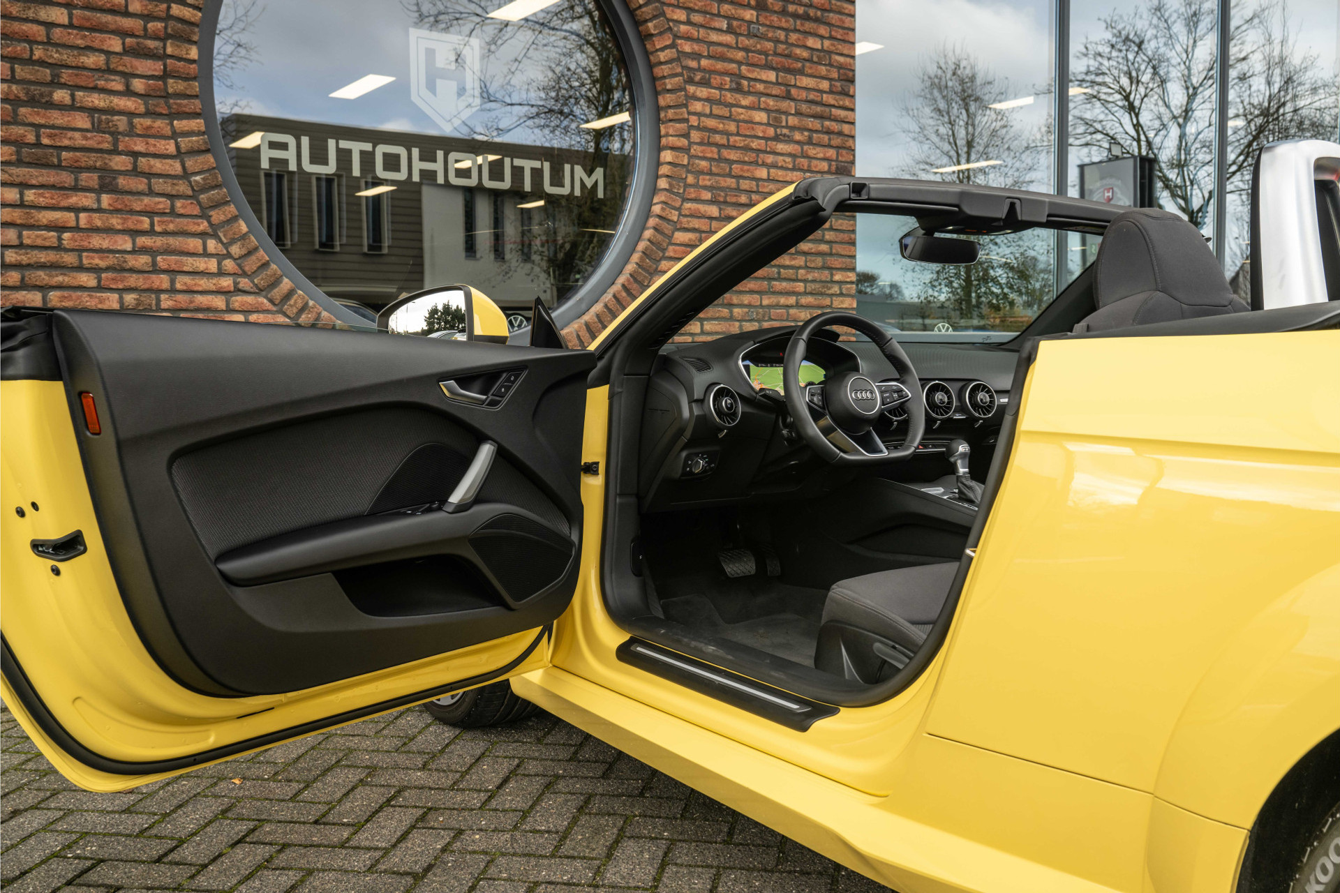 40378952-7.jpg