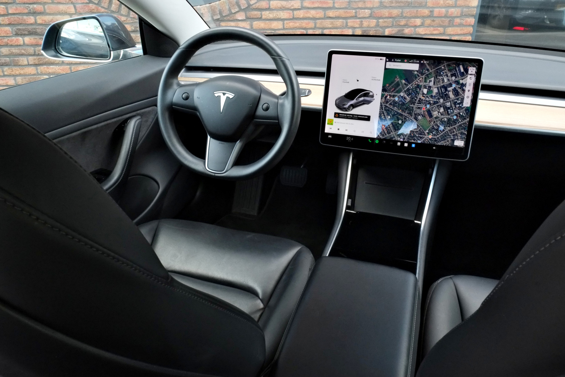 45812630-2.jpg