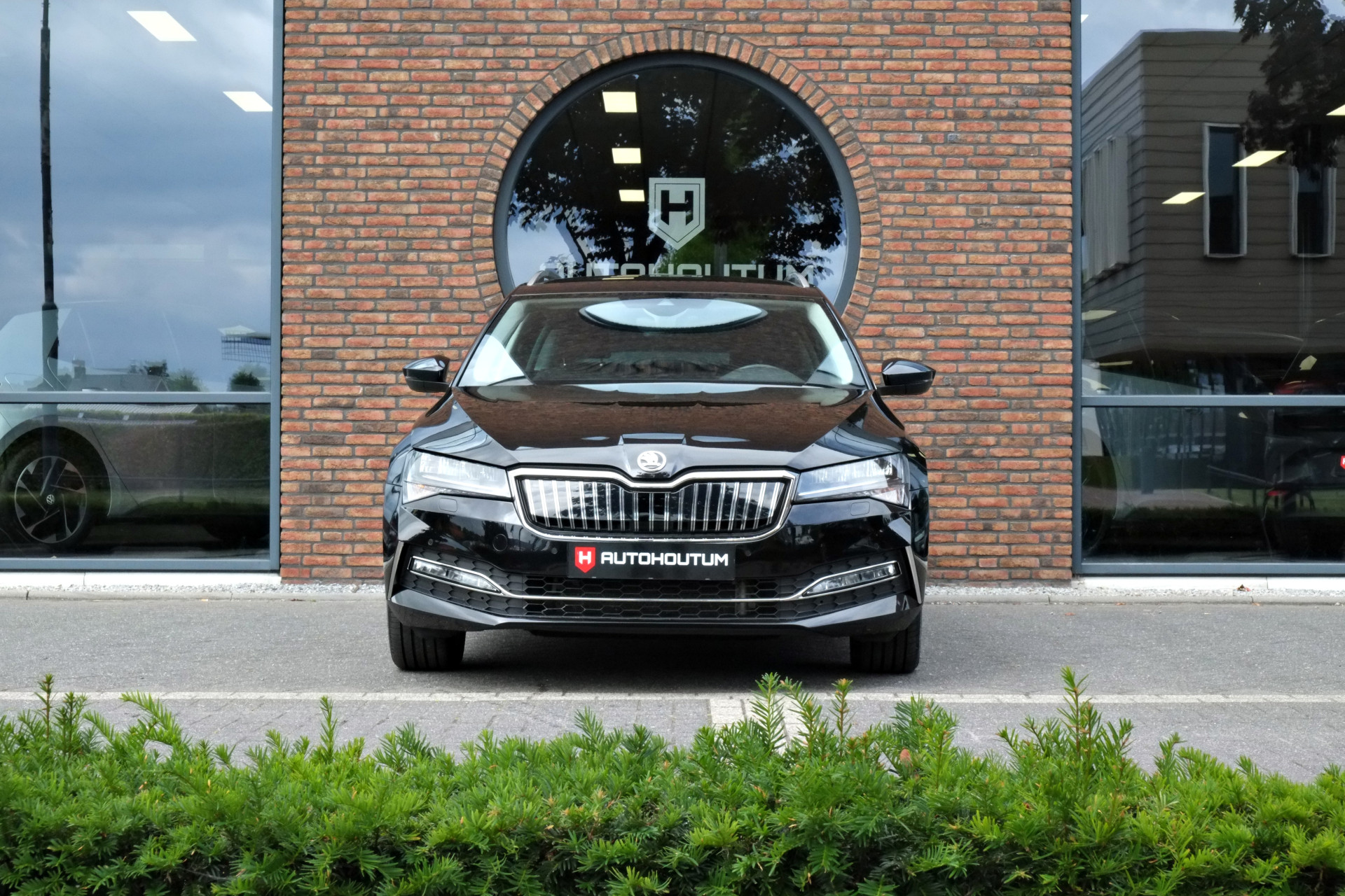 45990380-18.jpg